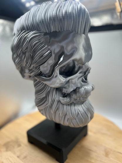 Bearded Skull with stand