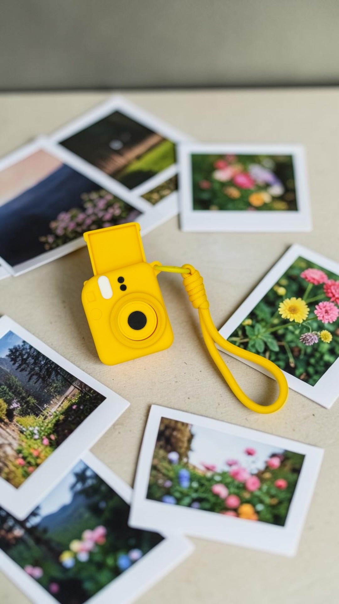 Instax-style Fidget Clicker and Mini Photo Holder