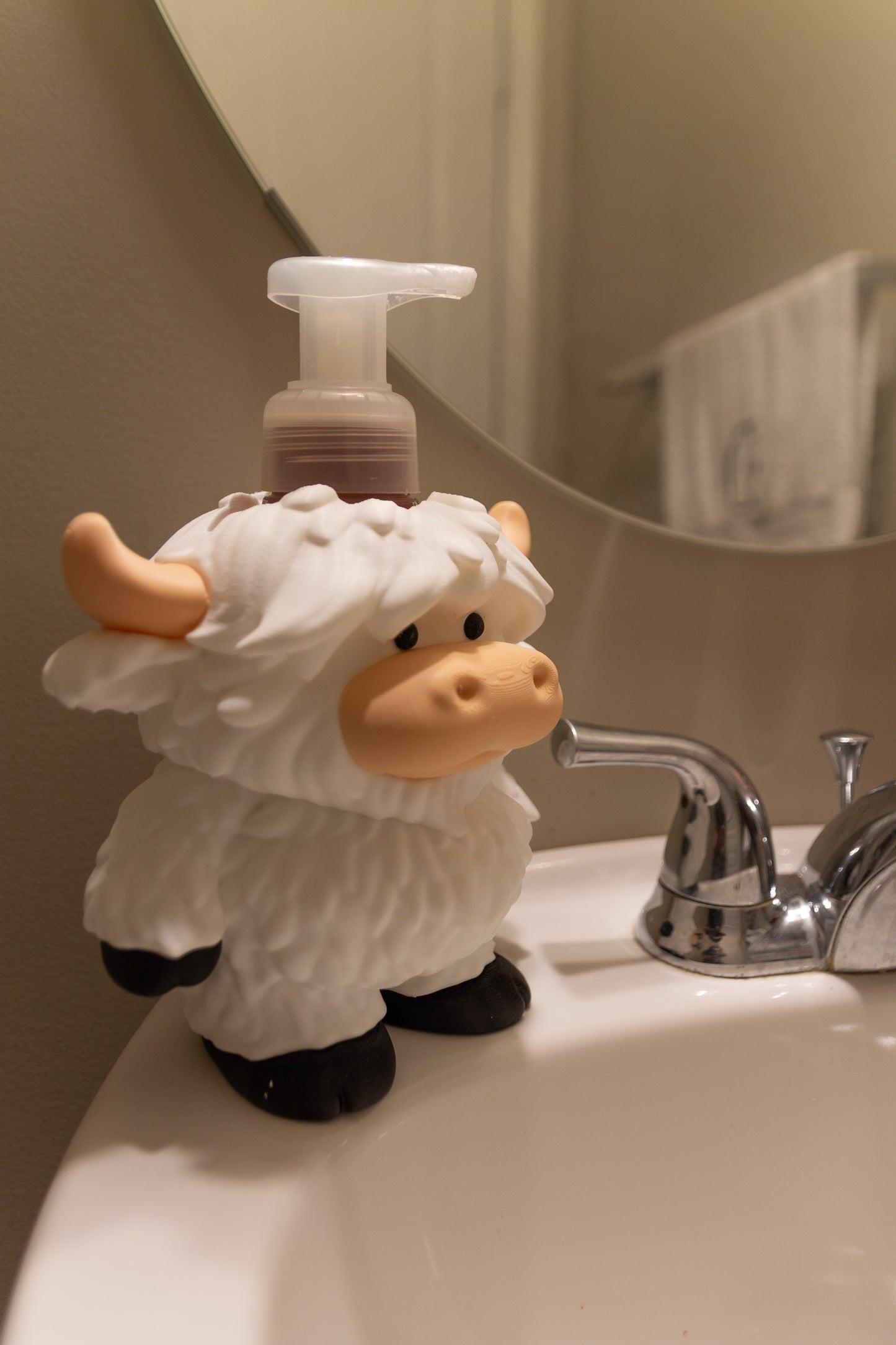 White Highland Cow Foam Soap Holder